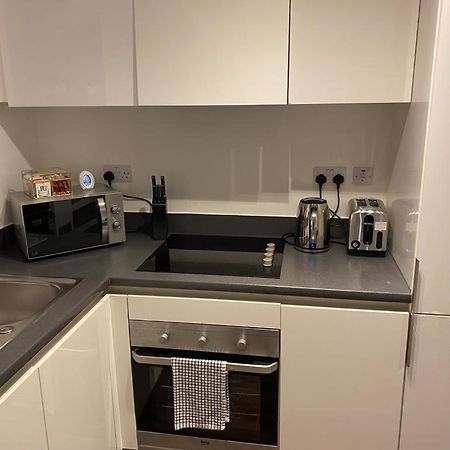 Spacious 1 Bed Relocation Apartment Free Parking, Brierley Hill Esterno foto